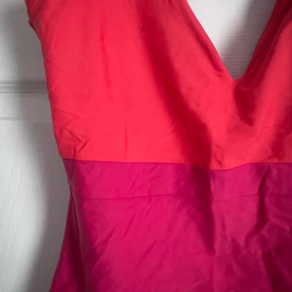 Summersalt The Ruffle Backflip - Picture 4 of 11